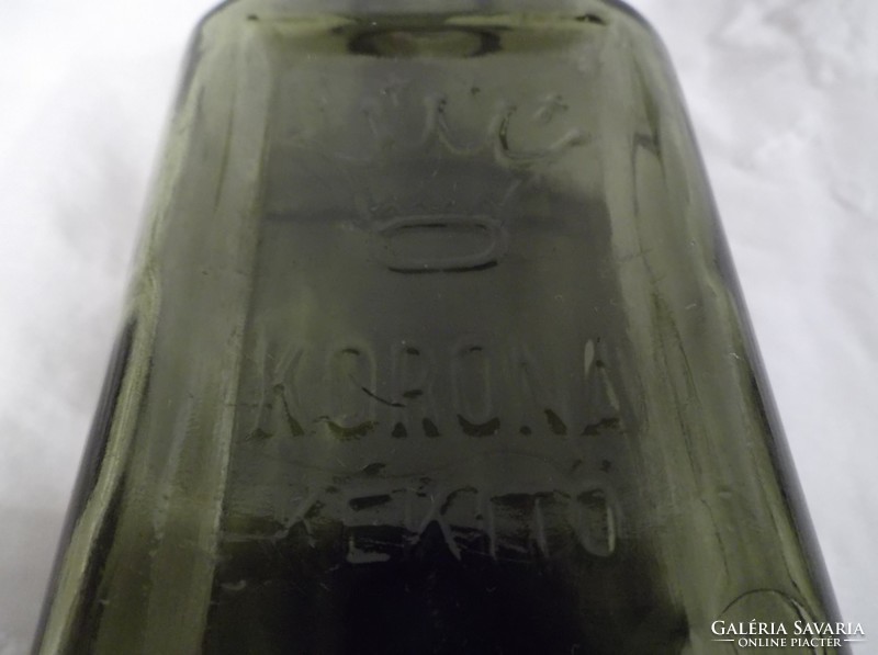 Palck - 3 pcs - old - bluing - 1 embossed - glass - 1 plain - 1 small lozenge bottle