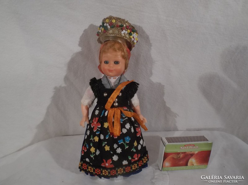 Doll - old - blinking - large - folk costume rubber doll, 16 x 6 cm