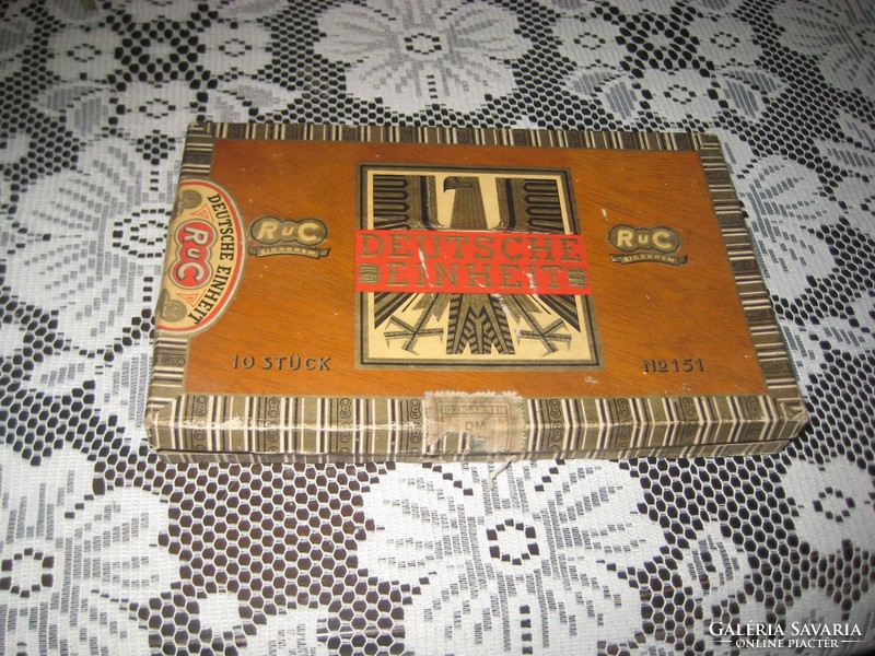 Szivarkák  , A  Német Egység tiszteletére  megjelentetett  ,  Szumátriai  szivarok  11 cm