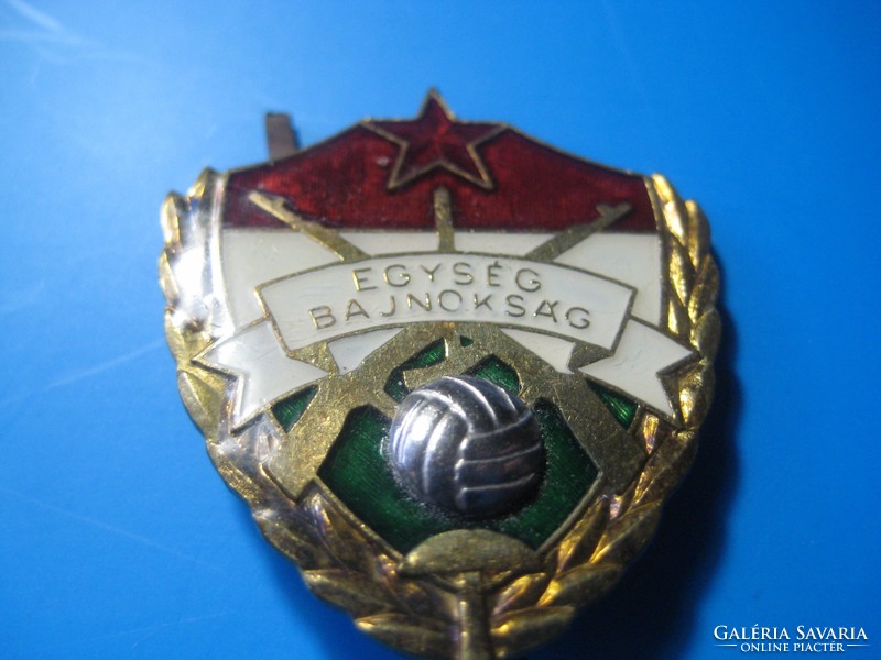 Unit championship badge from the 60s 32 x 37 mm