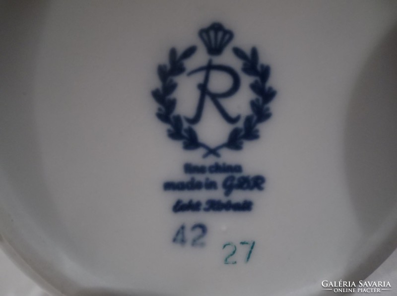 Pourer - marked - numbered - 3 dl - porcelain - German - perfect