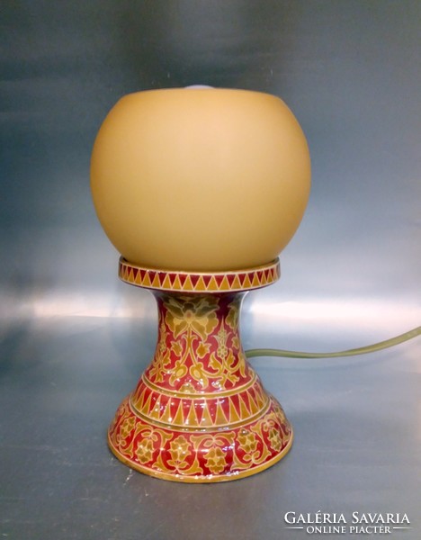 Zsolnay, Millennium kori eozinmázas asztali lámpa
