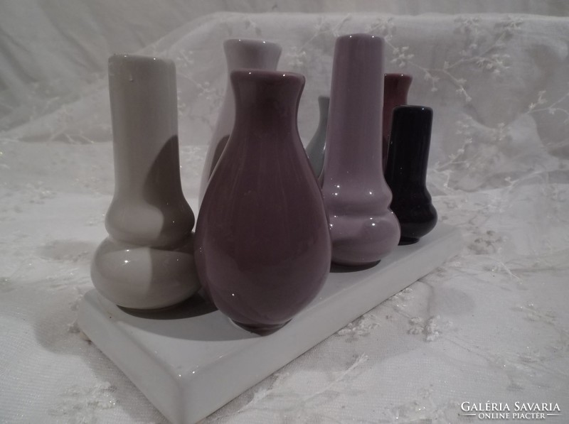 Vase - new .19 X 11 x 8 cm - porcelain - retail price 24 euros