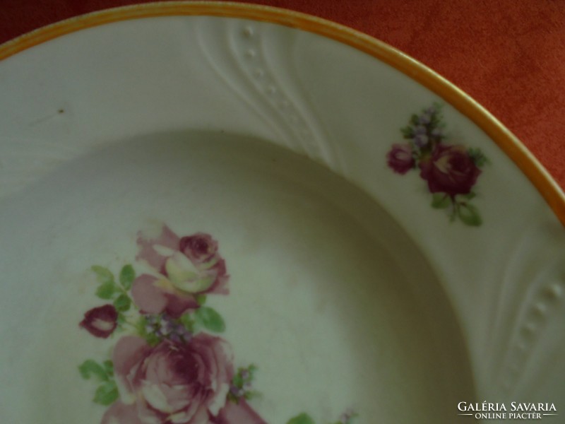 Rózsás porcelán fali tányér