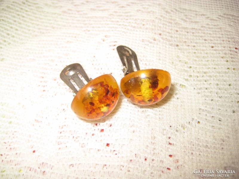 Amber clip, diameter 17 mm