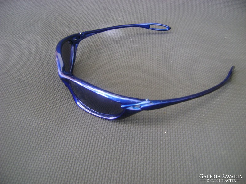 Eredeti LENS sport UV 400 új napszemüveg eredeti ár 24900 Ft