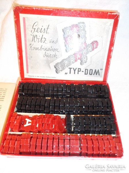 Játék - szókirakó - műanyag - retro - Osztrák - betűméret 2 x 2 cm