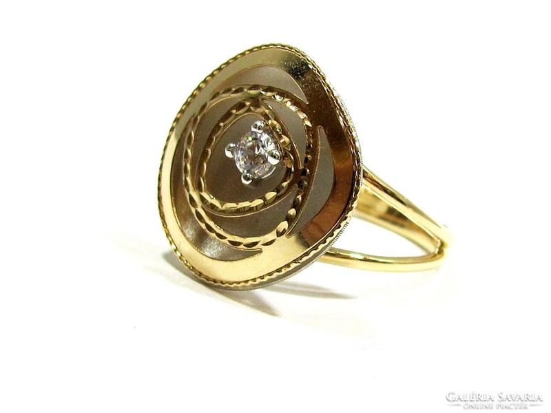 Gold ring (kecs-au80769)