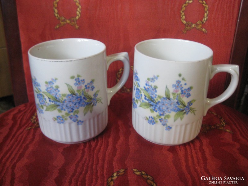 2 Zsolnay cups 7.5 x 9 cm