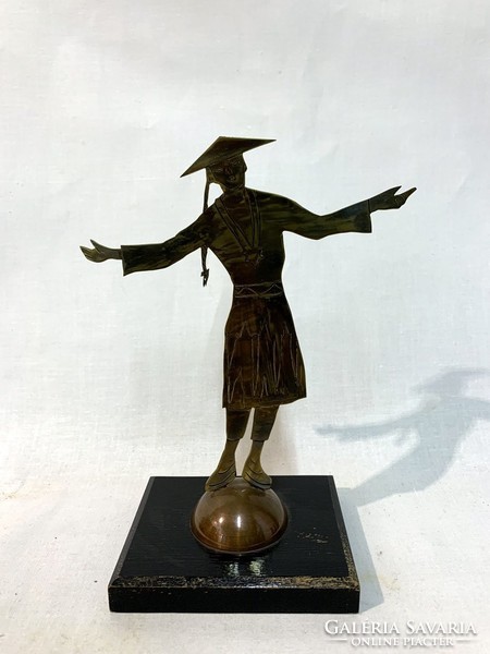 Oriental copper figure - 01642