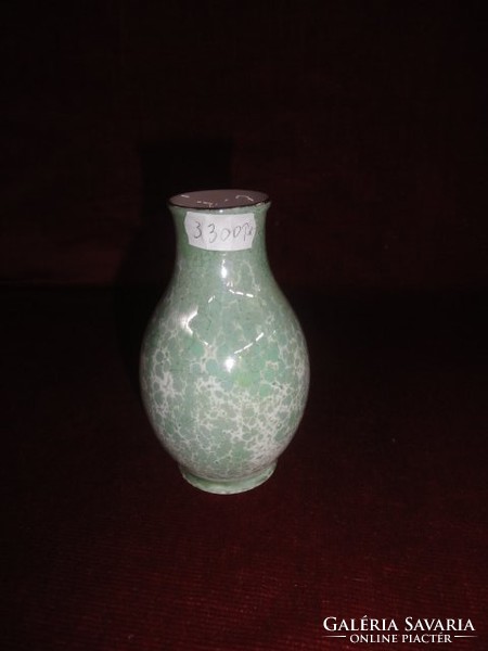 Hollóházi porcelán váza, 11 cm magas, zöld színű. Vanneki!