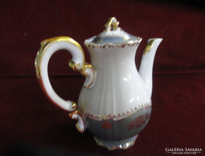 Zsolnay porcelain coffee pourer. Gray / white, richly gilded. He has!