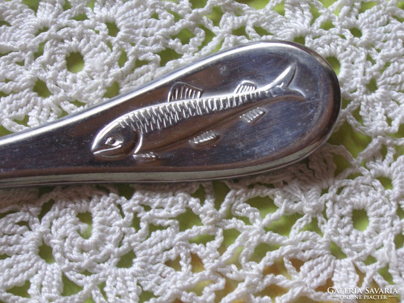 Fish plate, esmeyer, 10 knives (19.5 cm) and 12 forks (17 cm)