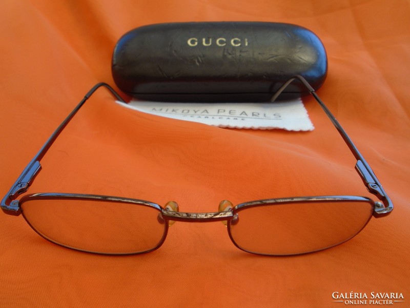 Giorgio Armani dioptriás szemüvegek  paraméterek az utolsó fotón EREDETI 2019 m