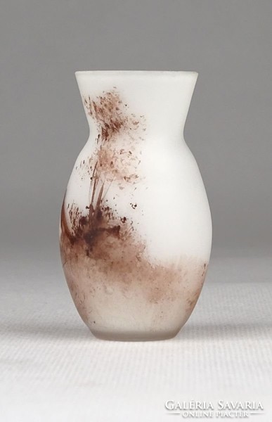 0X674 Antik kétrétegű tájképes francia üveg váza