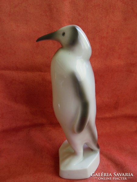 Hollóházi porcelán pingvin figura