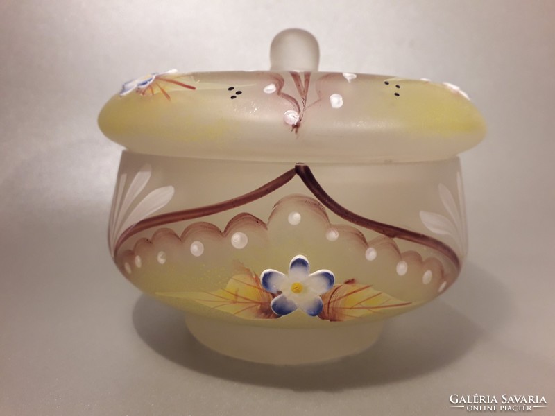 Special price!!! Painted glass bonbonier candy offering round jewelry box with plastic flower decorations