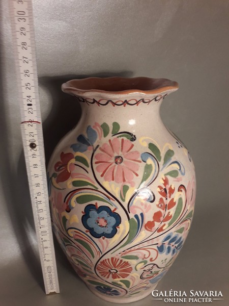 Csodálatos kézzel festett Lázi J HMV kerámia váza