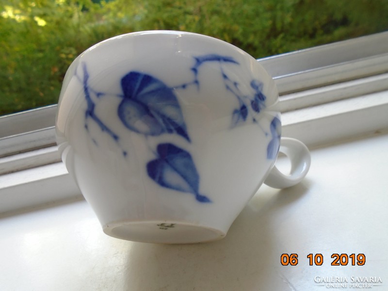 1950 Cobalt blue schönwald German tea cup with leaf pattern
