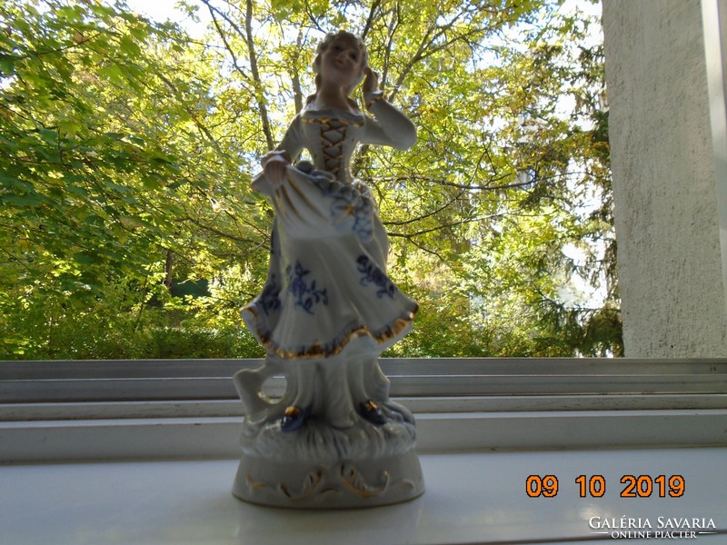 Baroque lady, cobalt blue gold capodimonte porcelain