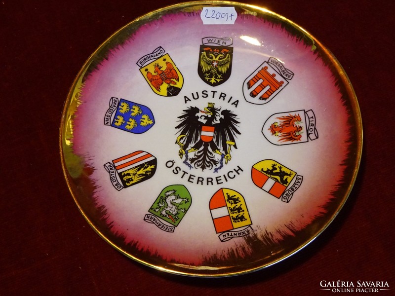 Austrian porcelain decorative plate with coat of arms with provinces, diameter 19.5 cm. He has!