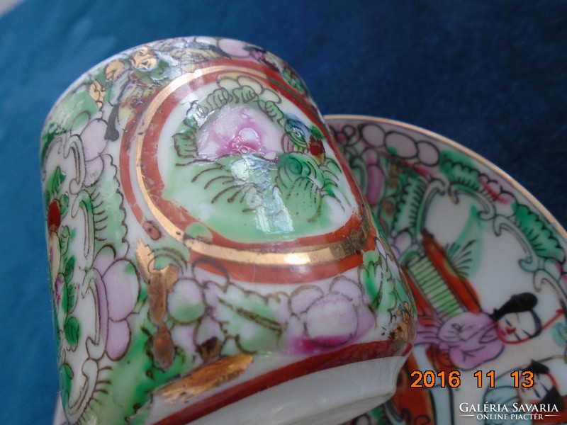 Famille rose spectacular, gilded Chinese coffee cup with coaster, 6 handwritten signs