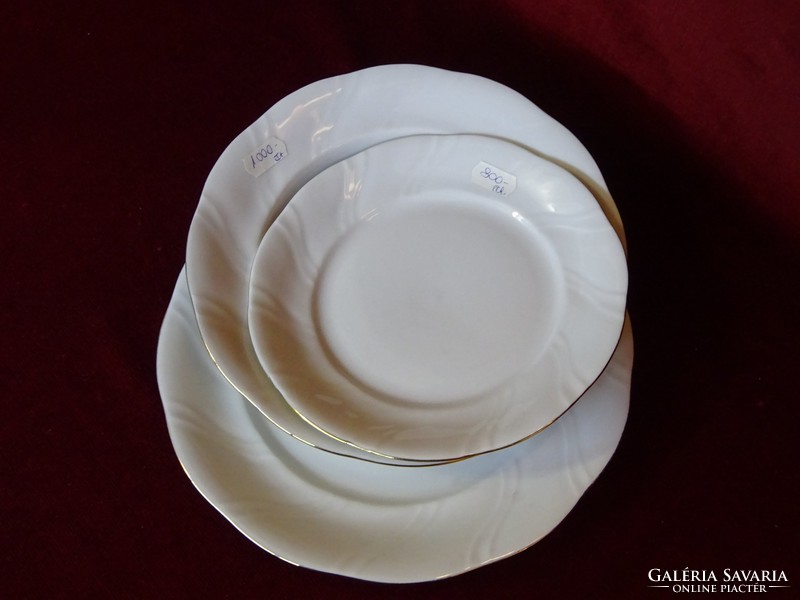 Polish crown porcelain flat and deep plates. Showcase quality. He has!