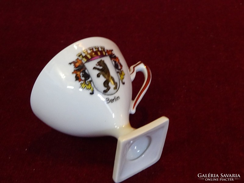German porcelain special souvenir coffee cup. With the coat of arms of Berlin. He has!