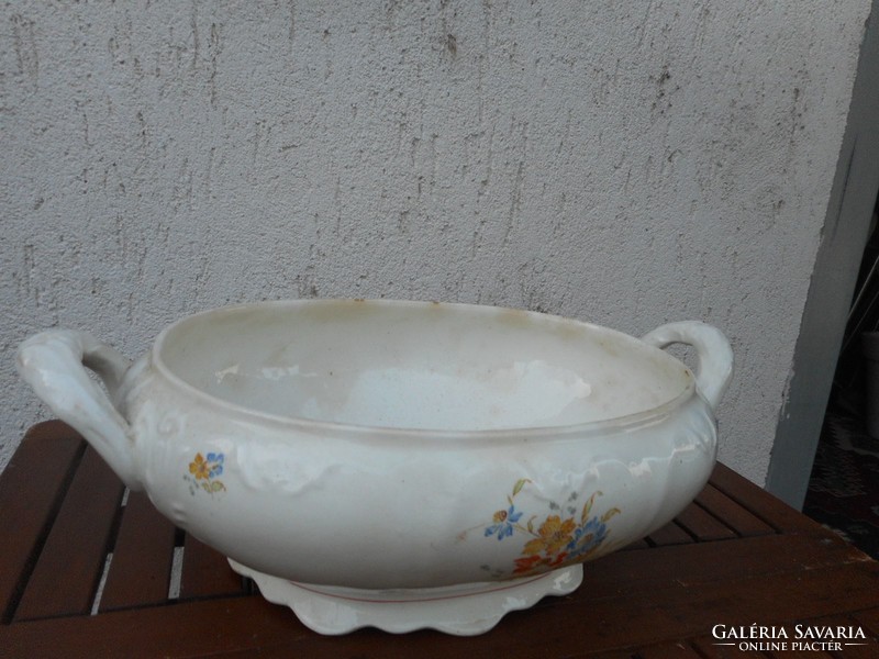 Old granite soup bowl (floral, covered, undamaged, kkk)