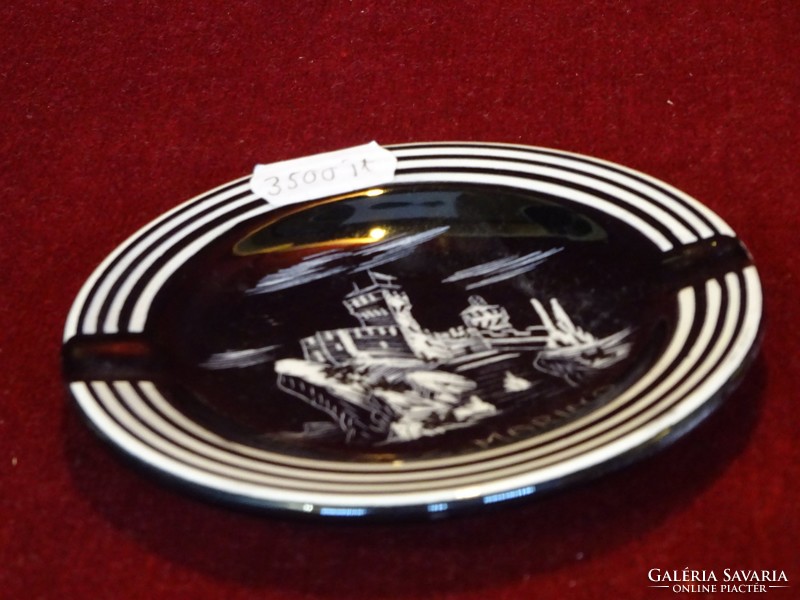 Titano ceramic ashtray. Rep. San Marino. With white decoration on a black background. He has!
