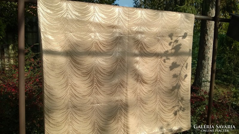New decorative beige blackout curtain nailed 140x196 cm