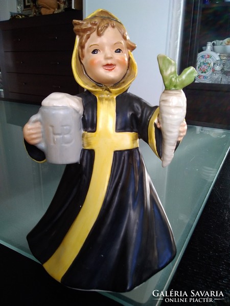 Old large Goebel figure with beer from 1970