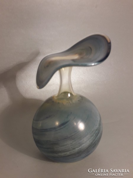 Pompás vékony falú pehely könnyű kehely szájú üveg váza