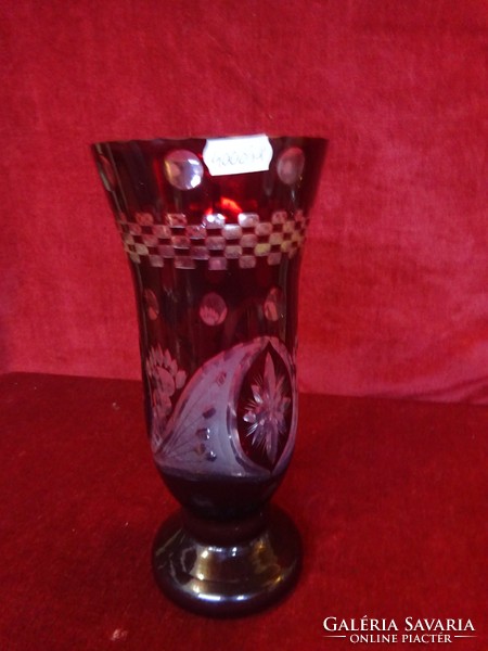 Ólomkristály bordó színű váza, 24 cm magas. Vanneki!