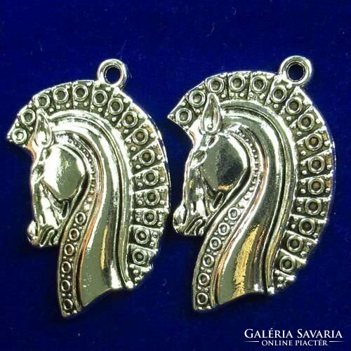 Tibetan silver carved horse head pendant