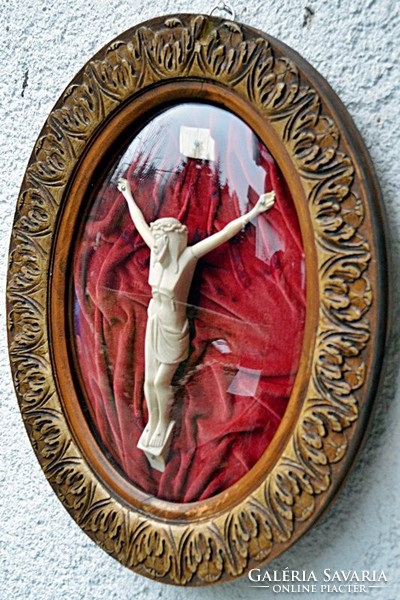 1. Antik CSONT  Jézus Krisztus (22cm), Korpusz 46.5 cm falra akasztható keretben, kereszt, feszület