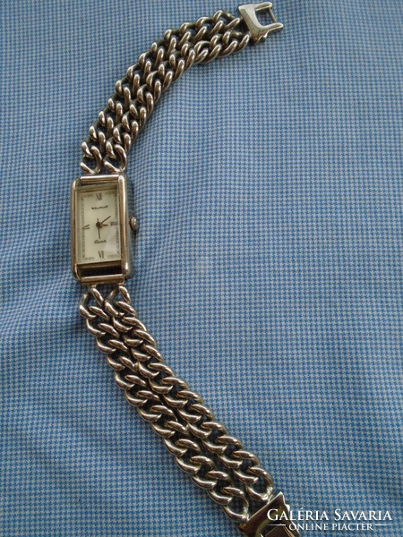 Francia art new luxus női  karkötös óra kagylóhélj színű számlappal nagy csuklóra jó 19,5 cm 