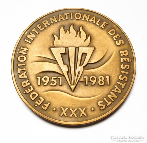 Fir. International Federation of Resistance Fighters 1981. French Commemorative Medal.