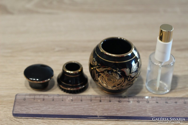 Fekete aranyozott tölthető porcelán parfüm pumpa  Made in Greece