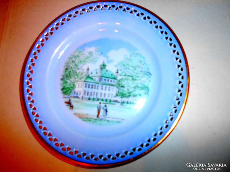 Royal Copenhagen porcelain with openwork border decorative plate 18 cm