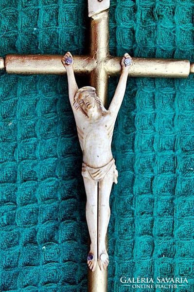 19. Antique, bone of Jesus Christ 9 cm, 26 cm gilt base crucifix, cross. 1780th