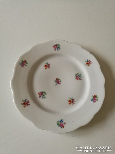 Zsolnay pajzspecsétes virágmintás süteményes tányér