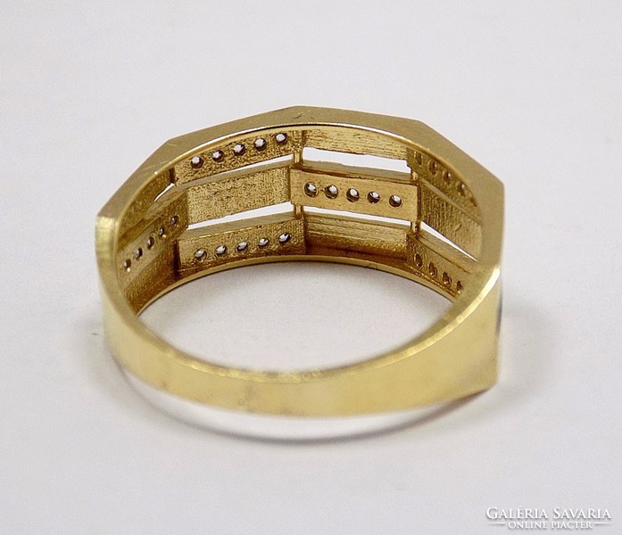 Gold ring with stones (zal-au86980)