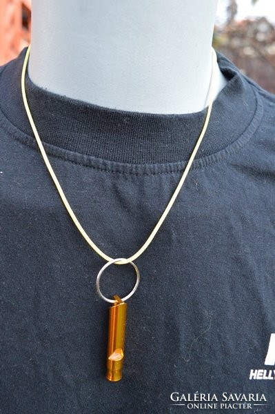 Survival signal whistle, 46 cm long gift necklace, can be a lifesaver in a dangerous situation!