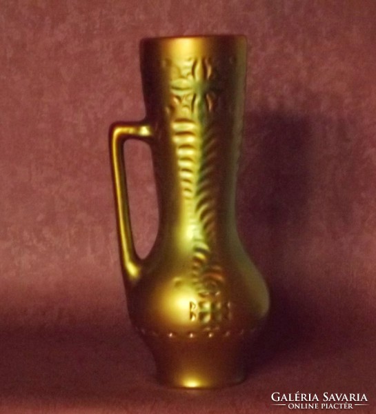 Zsolnay eosin jug vase with shield seal