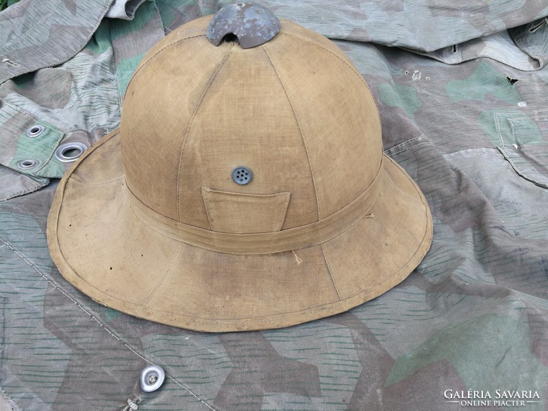 German, Italian Africa corps cork helmet Mussolini