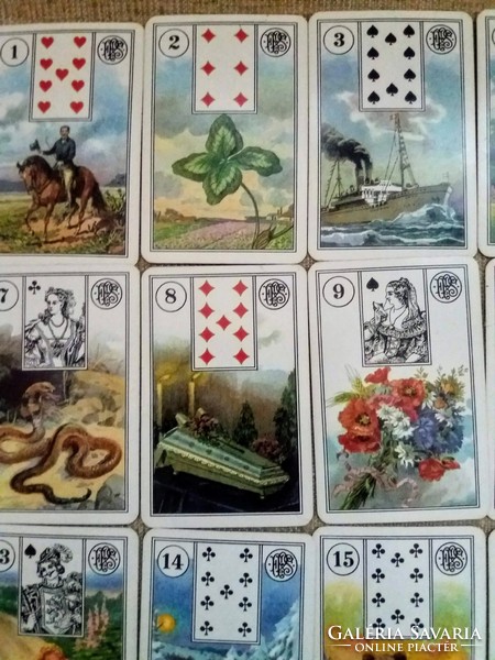 Old numbered divination card made in Austria bi piatnik