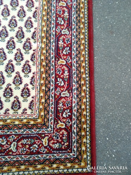 Oriental rug, 180x225 cm