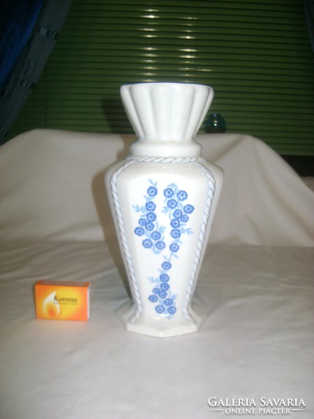 Porcelán váza - STIPO - nefelejcses