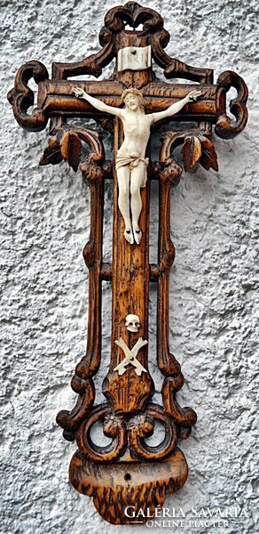 26. Antik, CSONT Jézus Krisztus 7 cm, 25 cm realista faragott feszület,  kereszt, korpusz.